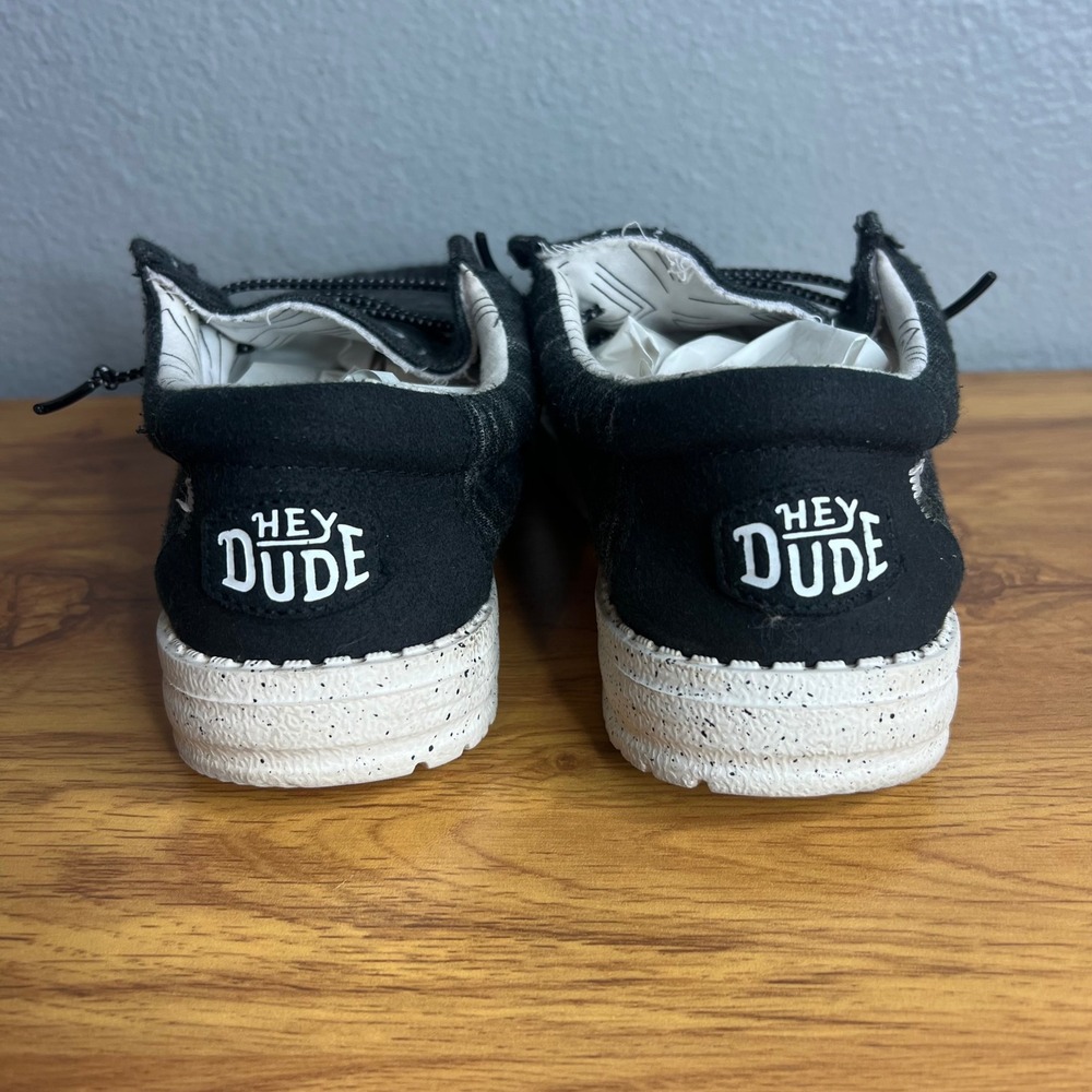 Hey Dude Wally Youth Stretch Black Casual Shoes Boys Girls Size YT4 Slip On - Picture 5 of 9